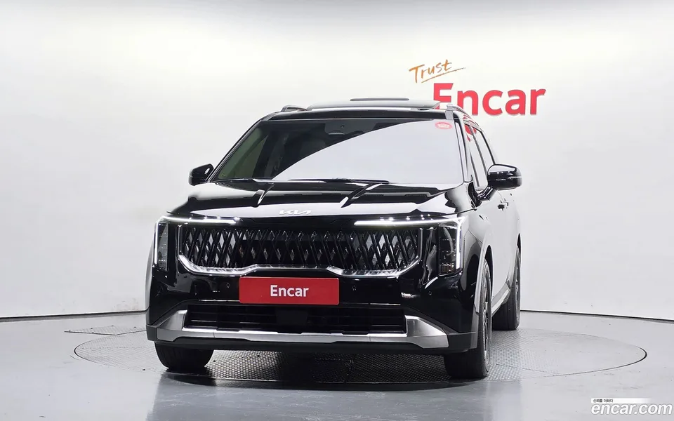 Kia Carnival 9 2025 — thumbnail 3