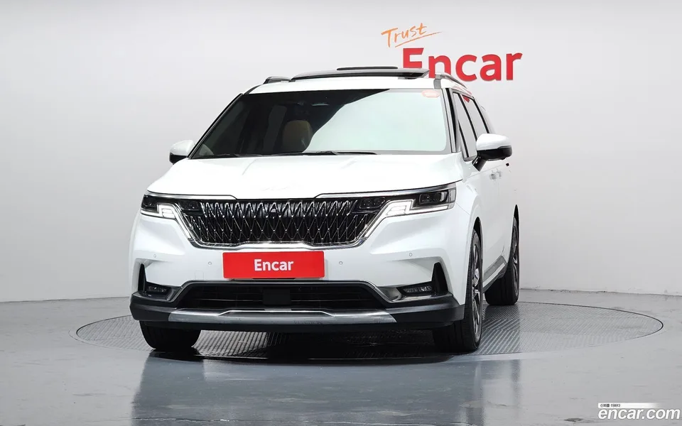 Kia Carnival 9 2022 — thumbnail 3