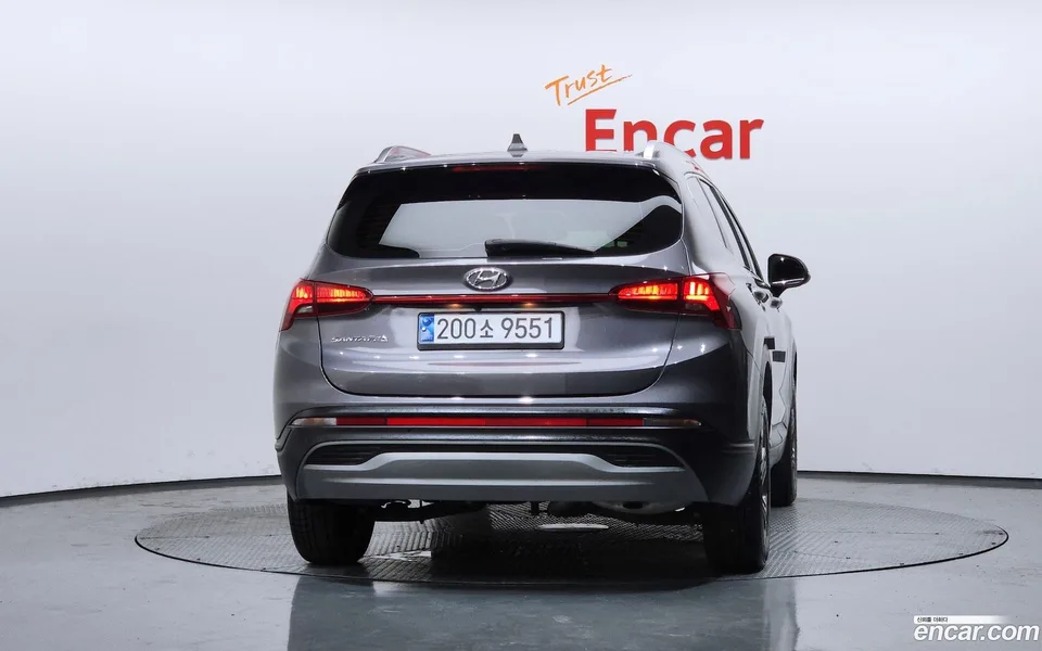 Hyundai SantaFe 2.2 2WD 2022 — thumbnail 4