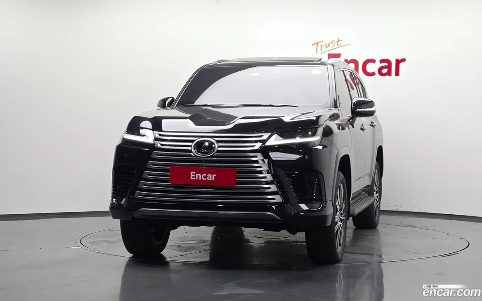 Lexus LX 700h 2026 — thumbnail 3