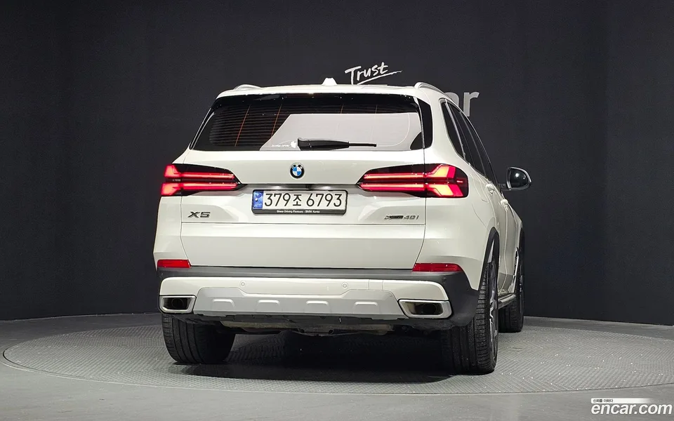 BMW X5 xDrive 40i xLine 2023 — thumbnail 4