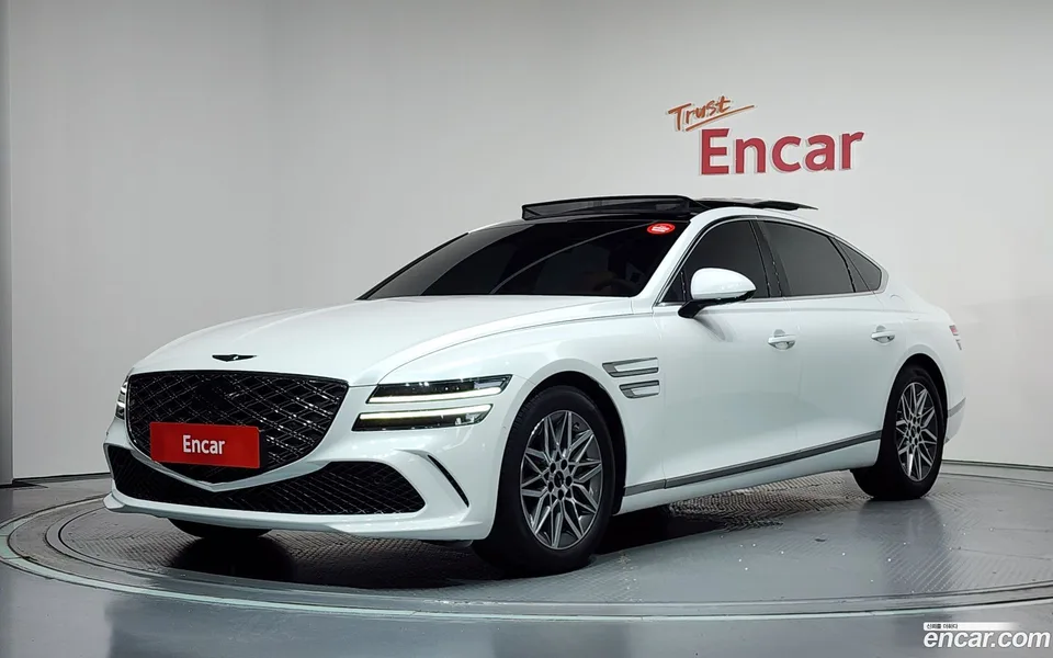 Genesis G80 2.5 AWD 2024 — photo 1, buy with delivery to Moscow