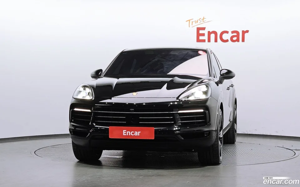 Porsche Cayenne 3.0 2022 — thumbnail 3