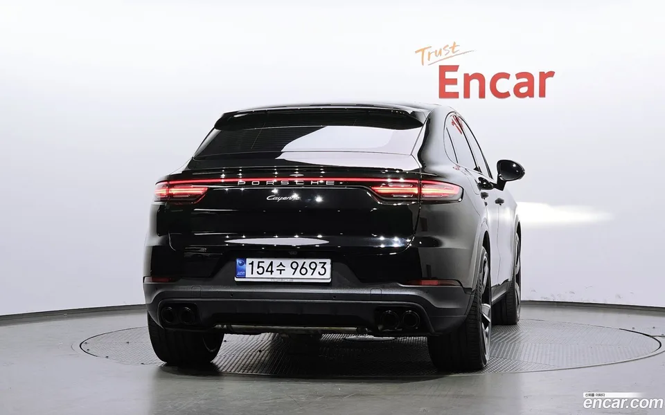 Porsche Cayenne 3.0 2022 — thumbnail 4