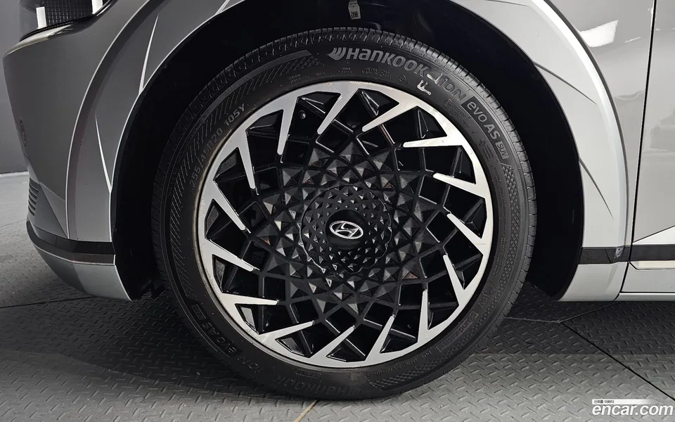 Hyundai Ioniq 5 AWD 2022 — thumbnail 2