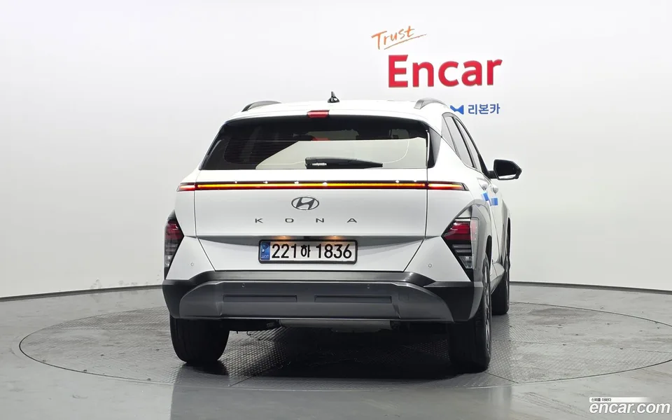 Hyundai Kona Hybrid 2023 — thumbnail 4