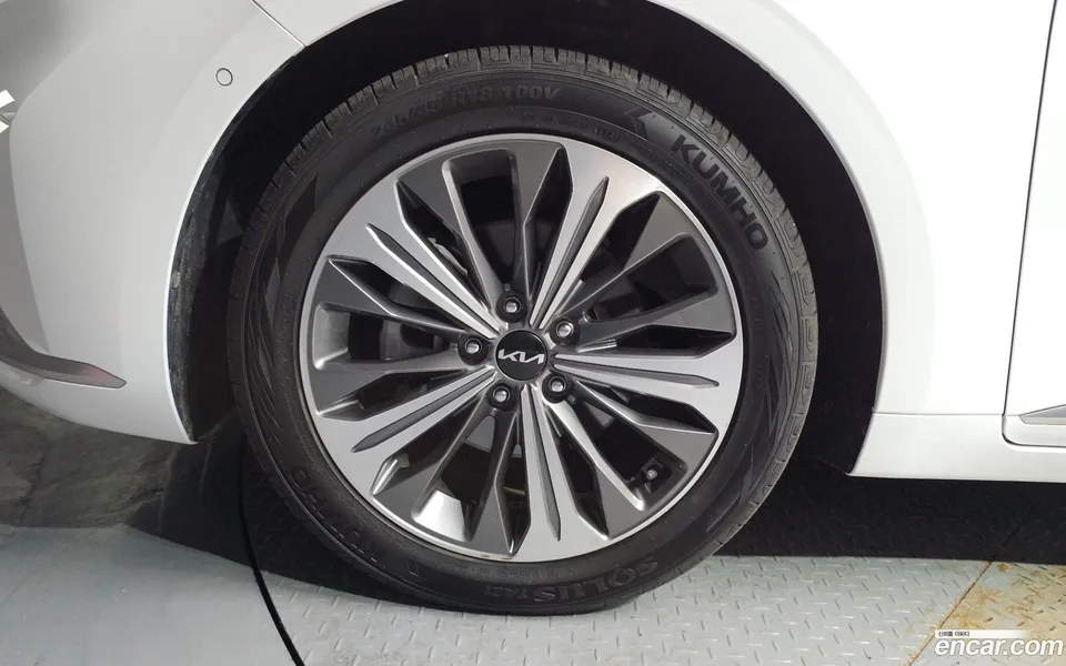 Kia K8 Hybrid 2023 — миниатюра 5