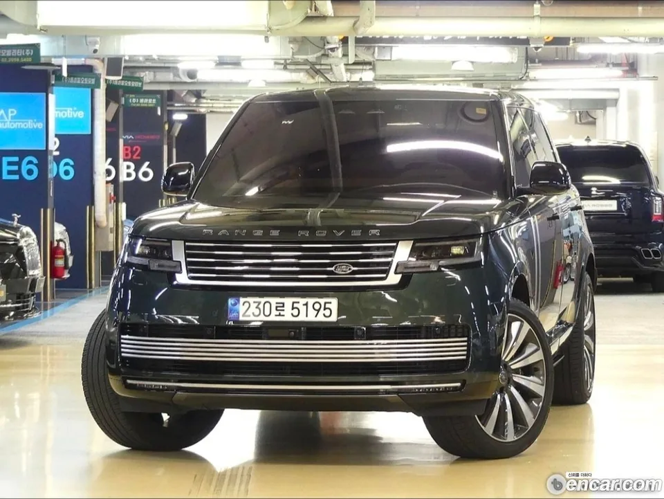 Land Rover Range Rover 2023