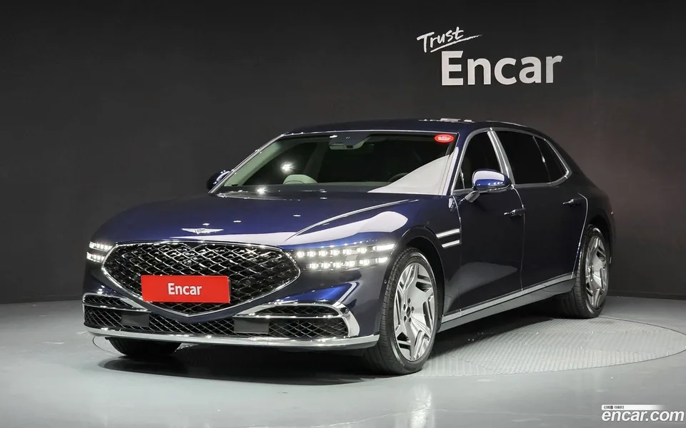 Genesis G90 3.5 e-S/C AWD LWB 2022 — photo 1, buy with delivery to Moscow