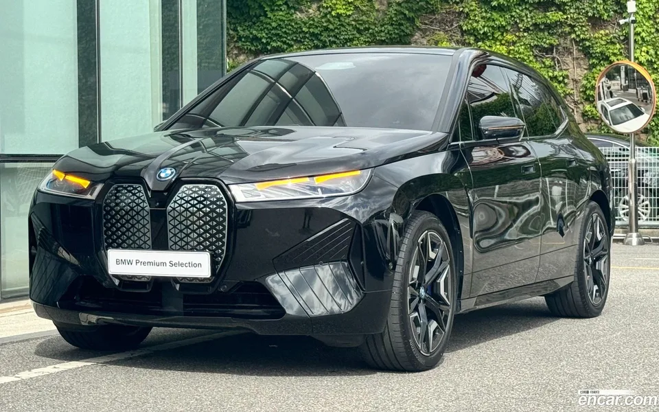 BMW iX xDrive50 2024 — photo 1, buy with delivery to Moscow