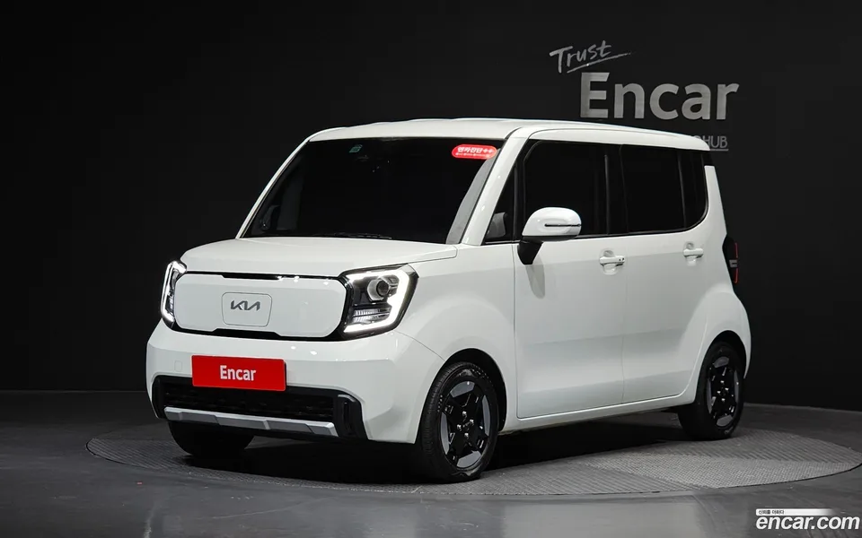 Kia Ray EV 2024 — photo 1, buy with delivery to Moscow