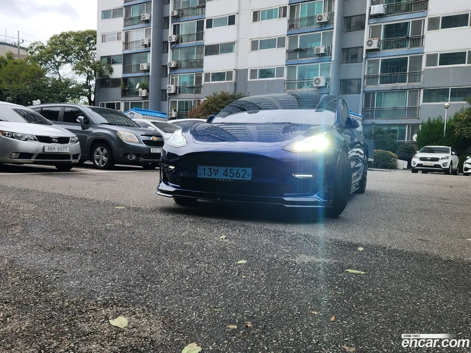 Tesla Model 3 AWD 2022 — фото 1, купить с доставкой в Москву
