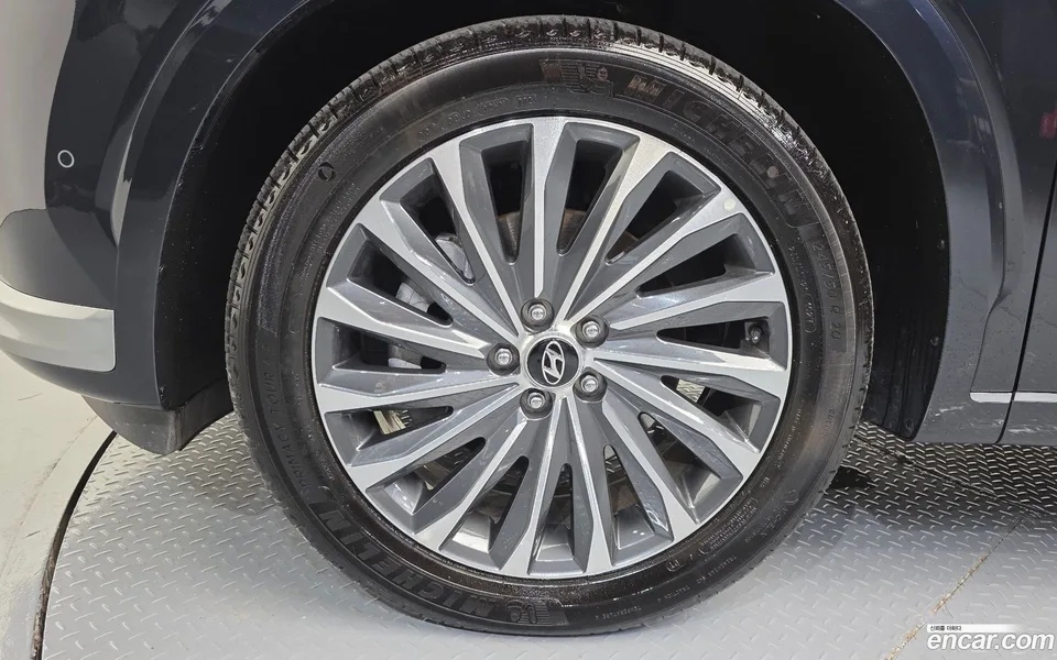 Hyundai Palisade 2.2 4WD 2023 — thumbnail 2