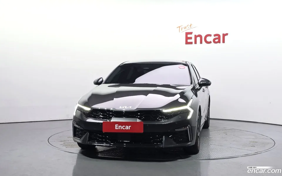 Kia K5 2.0 2025 — thumbnail 3