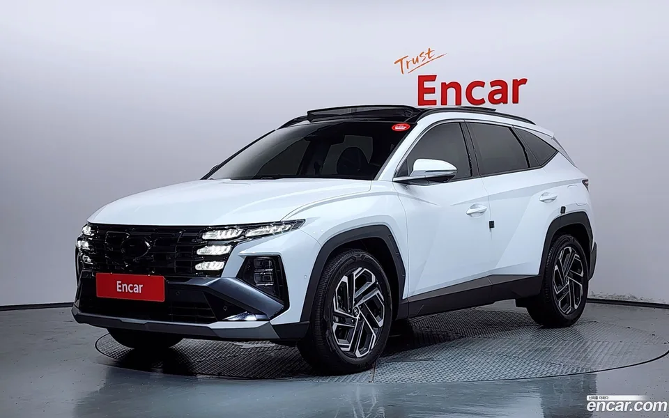 Hyundai Tucson Hybrid NX4 HEV 1.6 2WD 2024 — photo 1, buy with delivery to Moscow