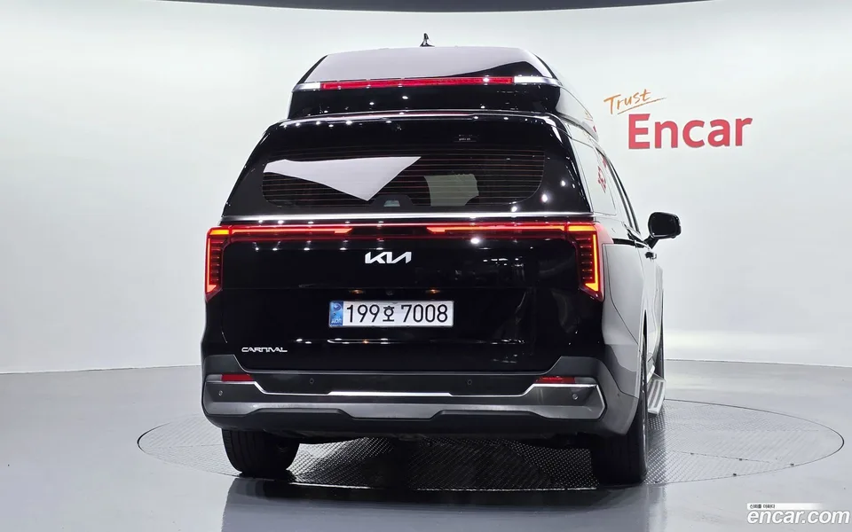 Kia Carnival 9 2025 — thumbnail 4
