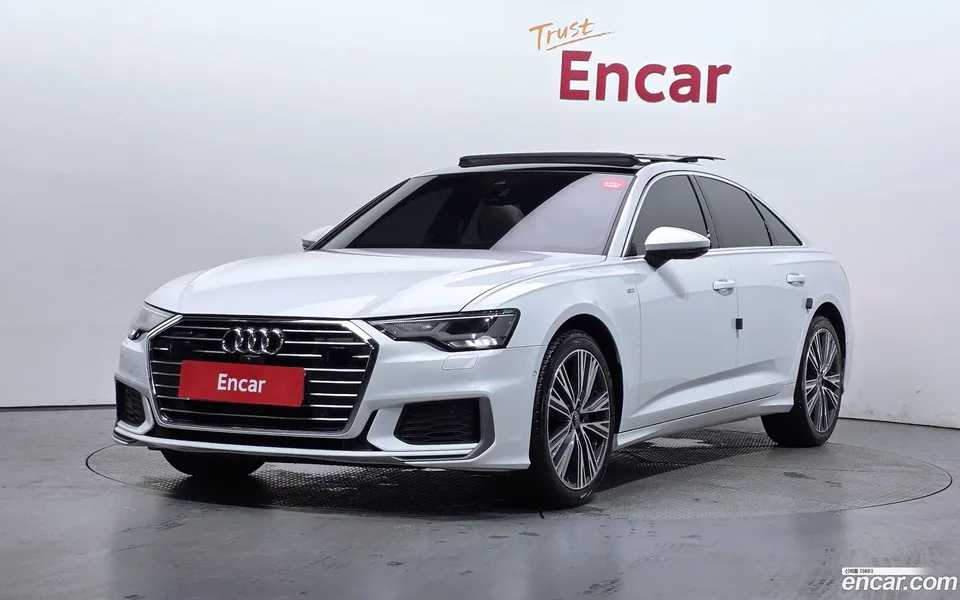 Audi A6 45 TFSI 2023 — photo 1, buy with delivery to Moscow