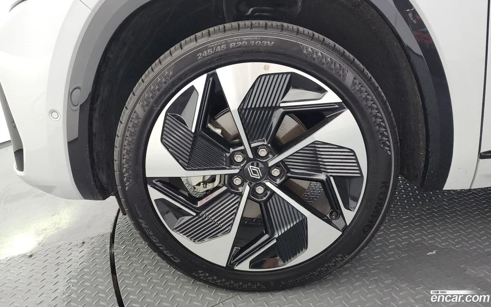 Renault Samsung Grand Koleos 1.5 E-TECH 2WD 2024 — thumbnail 2