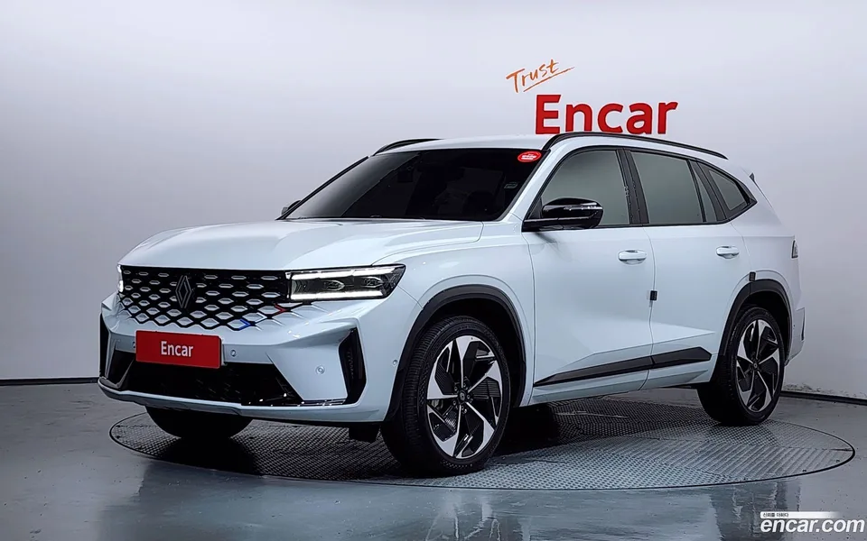 Renault Samsung Grand Koleos 1.5 E-TECH 2WD 2024 — photo 1, buy with delivery to Moscow