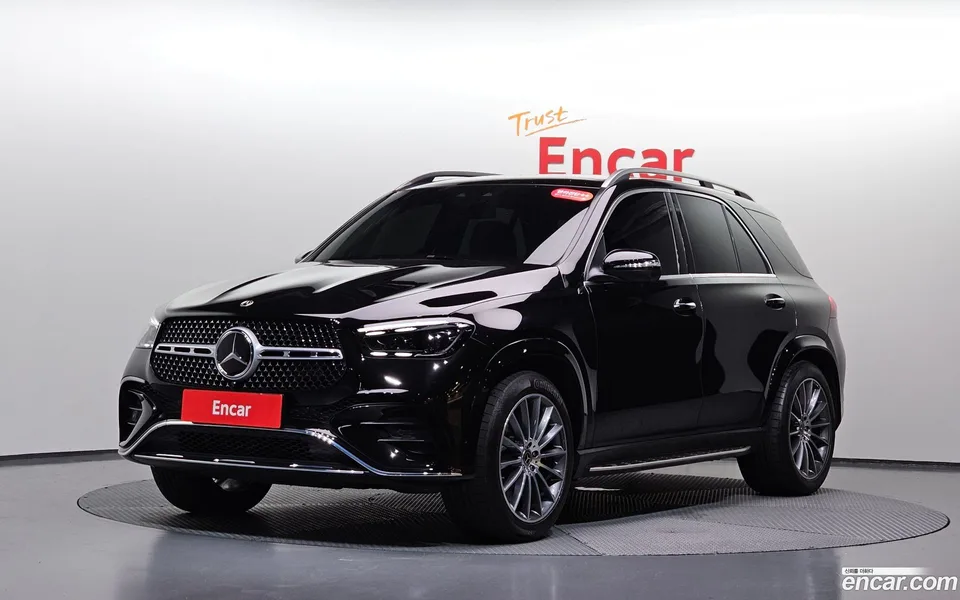 Mercedes-Benz GLE-Class GLE450 4MATIC 2023 — photo 1, buy with delivery to Moscow