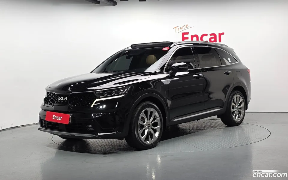 Kia Sorento 2.5T 2WD 2022 — photo 1, buy with delivery to Moscow