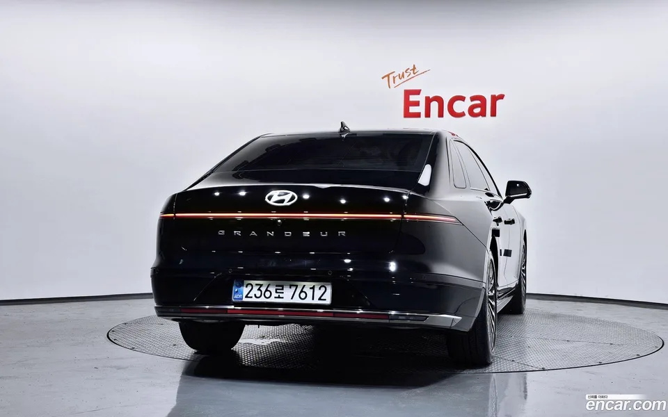 Hyundai Grandeur Hybrid 2024 — миниатюра 4