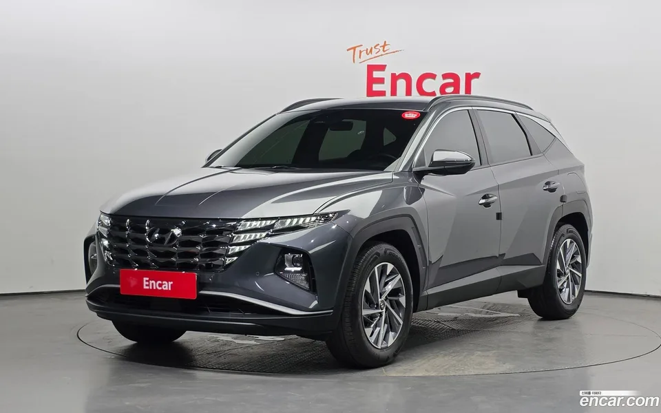 Hyundai Tucson 1.6 2WD 2023 — photo 1, buy with delivery to Moscow