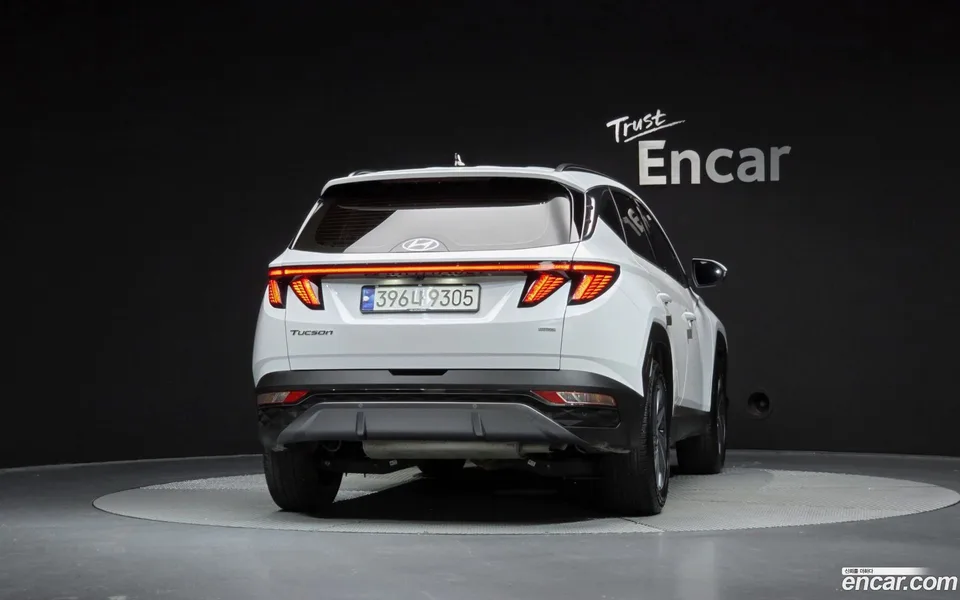 Hyundai Tucson Hybrid 4WD 2023 — thumbnail 4