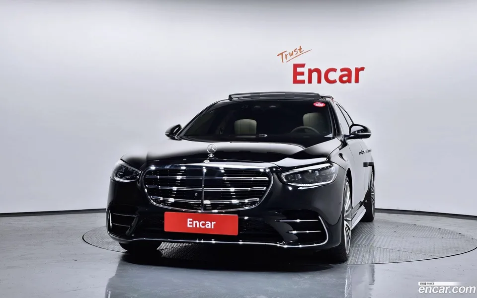 Mercedes-Benz S-Class S500L 4MATIC 2024 — thumbnail 3