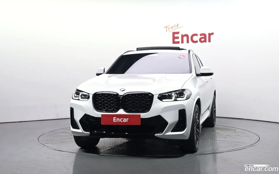 BMW X4 xDrive20i M 2025 — thumbnail 3