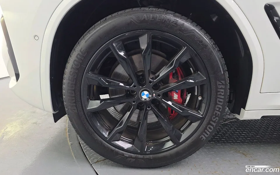 BMW X4 xDrive20i M 2025 — thumbnail 5