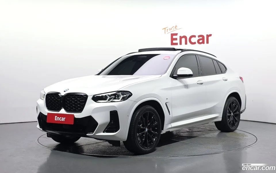 BMW X4 xDrive20i M 2025 — photo 1, buy with delivery to Moscow