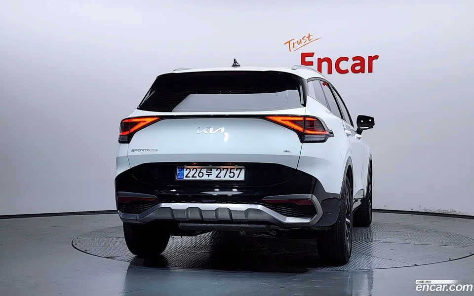 Kia Sportage Hybrid 2WD 2024 — thumbnail 4