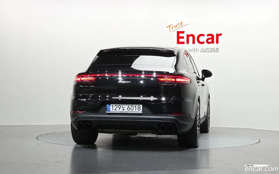 Porsche Cayenne 3.0 2023 — thumbnail 4