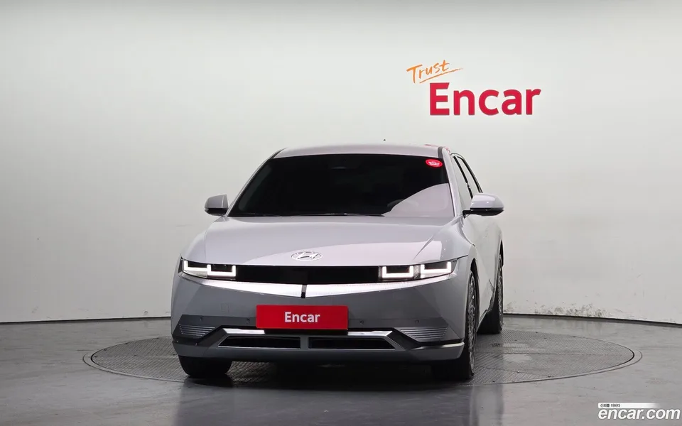 Hyundai Ioniq 5 2024 — thumbnail 3