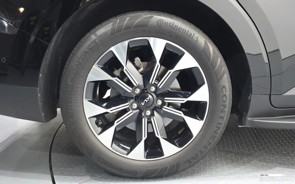 Kia Carnival 7 2022 — thumbnail 5