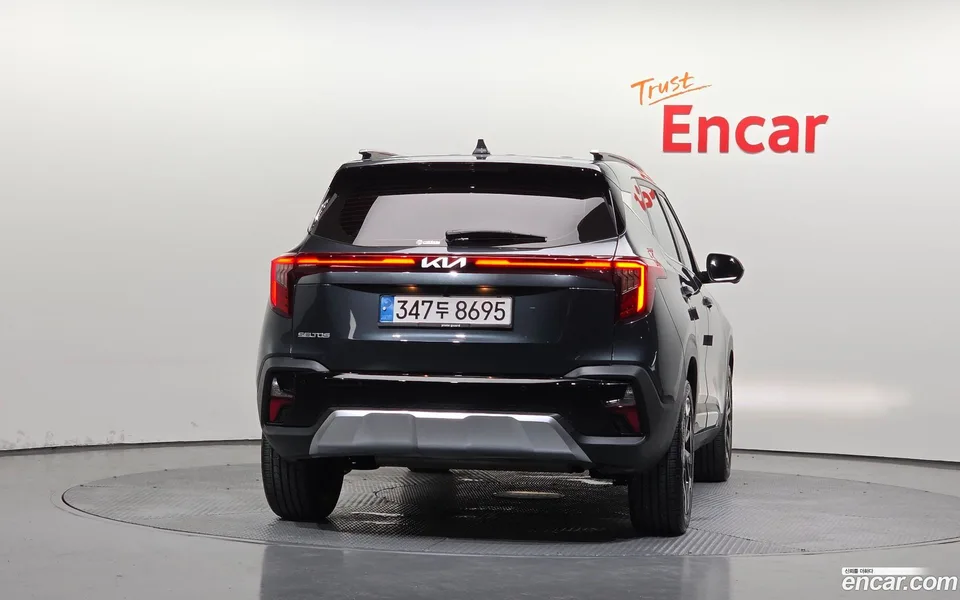Kia Seltos 1.6 2WD 2023 — thumbnail 4