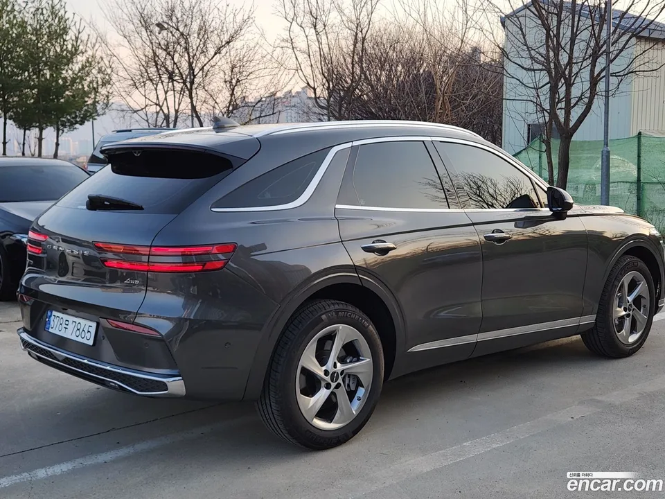 Genesis GV70 2.5T AWD 2024 — thumbnail 2