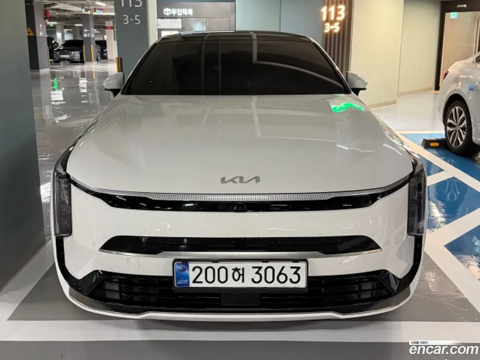 Kia K8 Hybrid 2024 — photo 1, buy with delivery to Moscow
