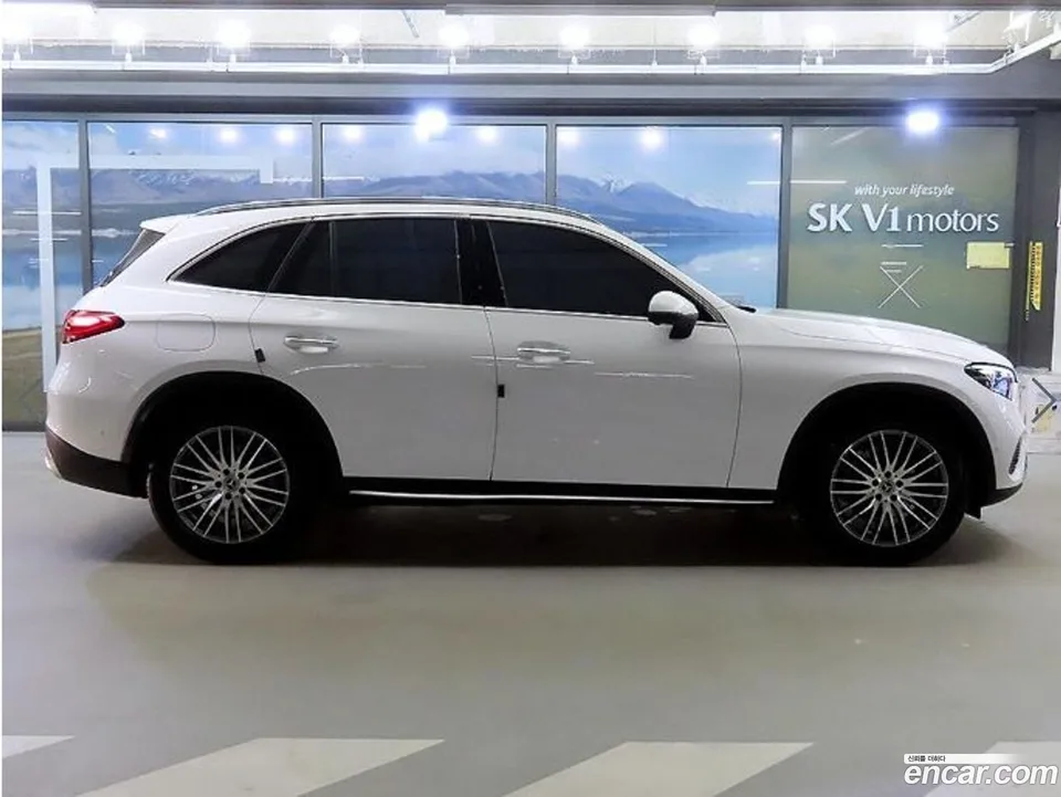Mercedes-Benz GLC-Class GLC220 d 4MATIC 2024 — thumbnail 3