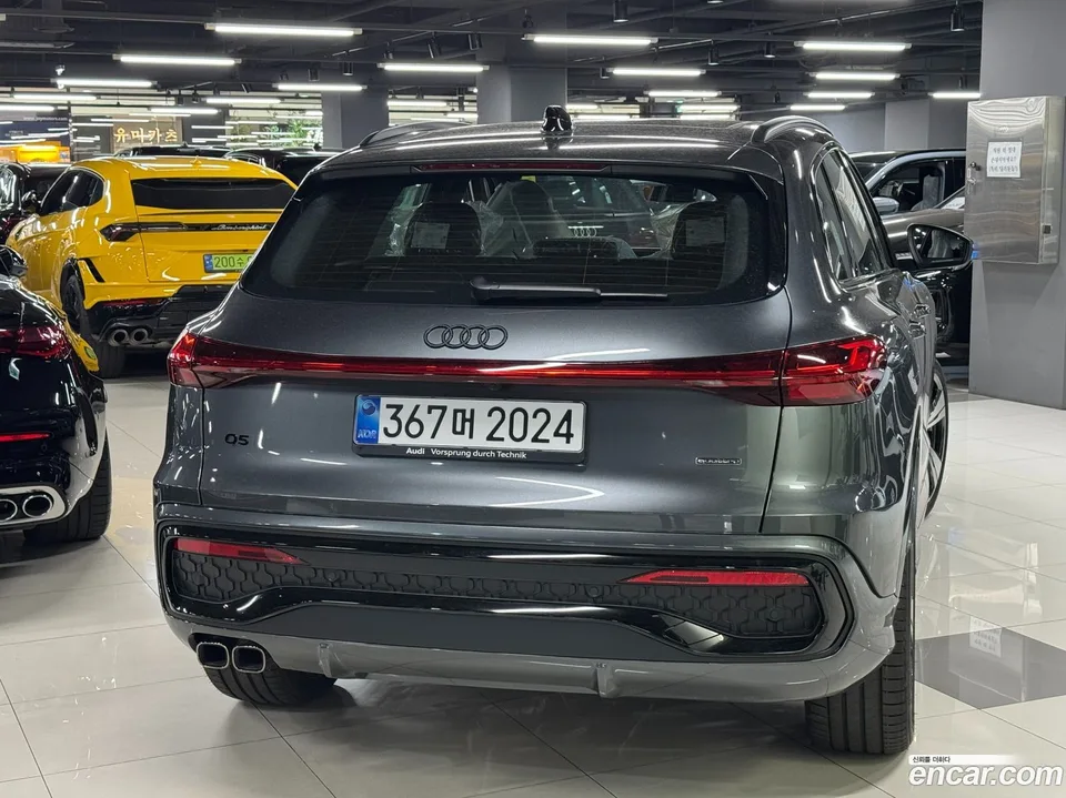 Audi Q5 (80A) 40 TDI S Line 2025 — thumbnail 3