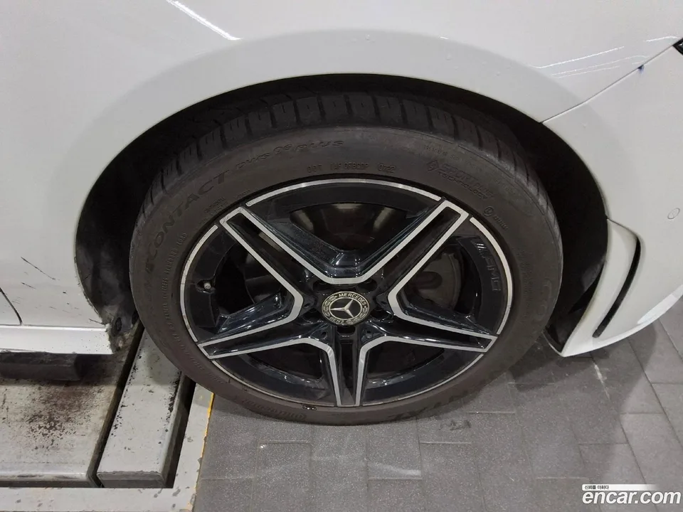 Mercedes-Benz CLA-Class CLA250 4MATIC 2022 — thumbnail 2
