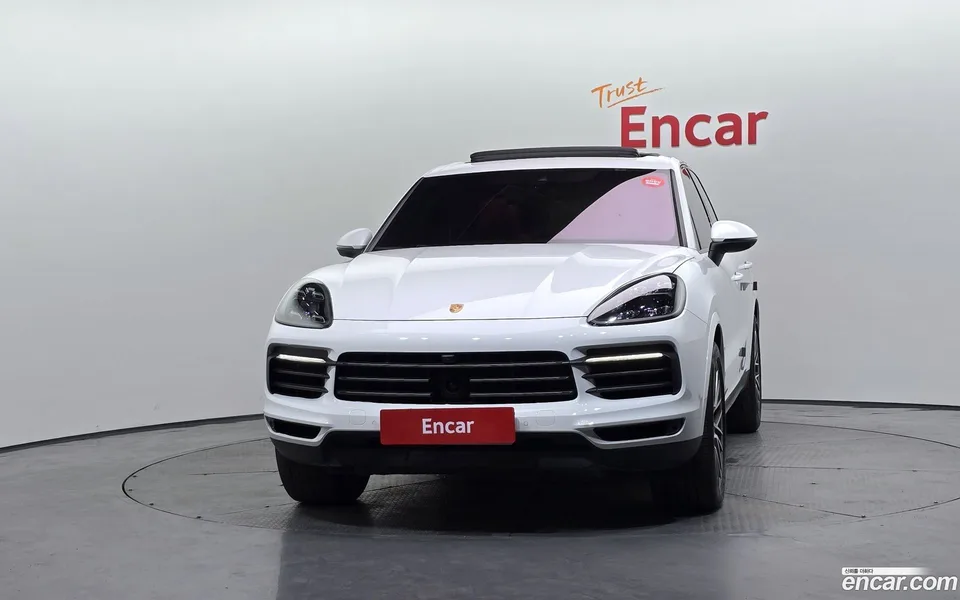 Porsche Cayenne 3.0 2023 — thumbnail 3