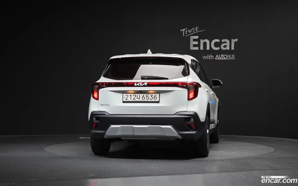 Kia Seltos 2.0 2WD 2024 — thumbnail 4