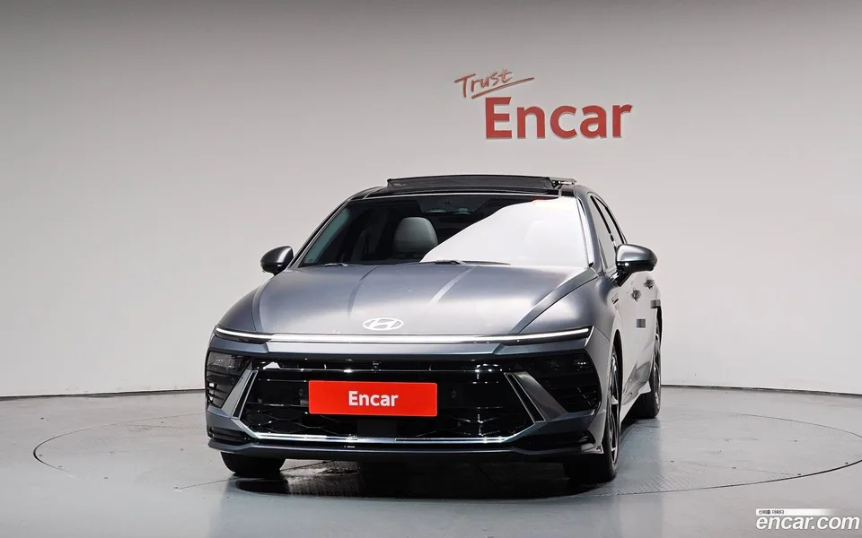 Hyundai Sonata The Edge Hybrid 2023 — thumbnail 3