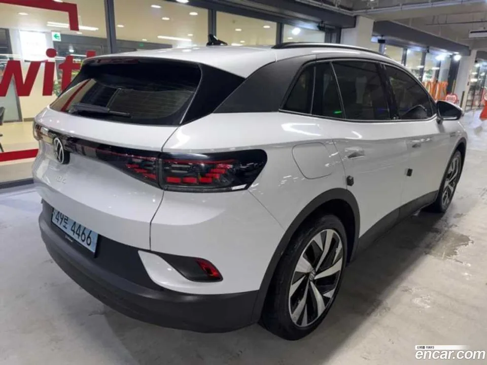 Volkswagen ID.4 2023 — thumbnail 4