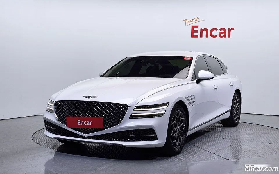 Genesis G80 3.5 AWD 2022 — photo 1, buy with delivery to Moscow
