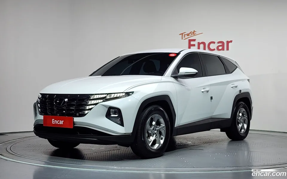Hyundai Tucson 2.0 2WD 2022 — photo 1, buy with delivery to Moscow