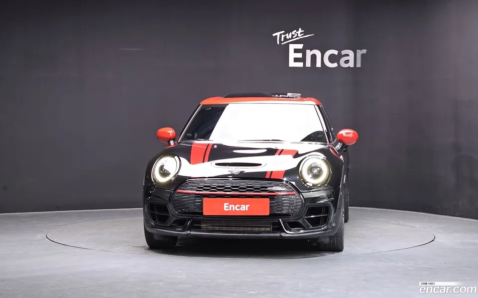 MINI Cooper S Clubman JCW 2023 — thumbnail 3