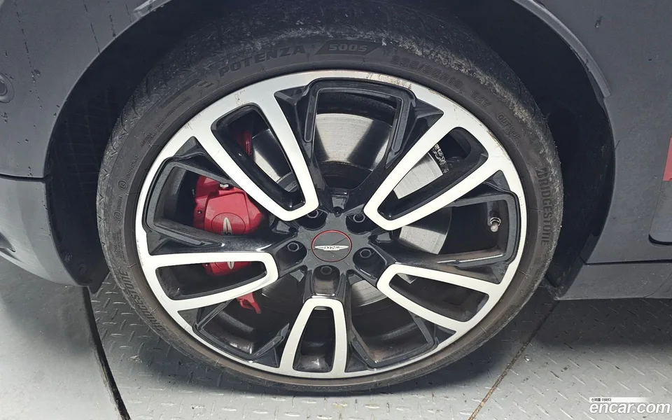 MINI Cooper S Clubman JCW 2023 — thumbnail 5